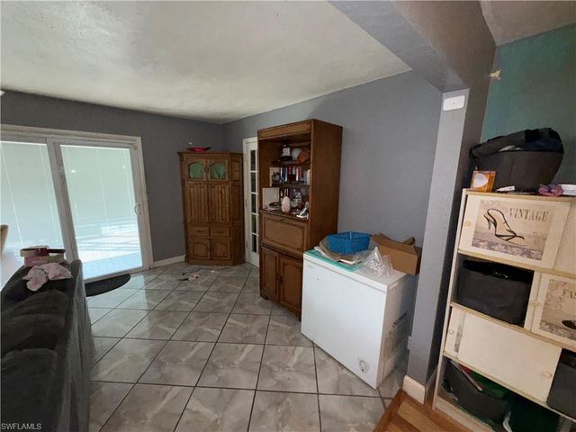 117 Robert AVE, Lehigh Acres, FL 33936