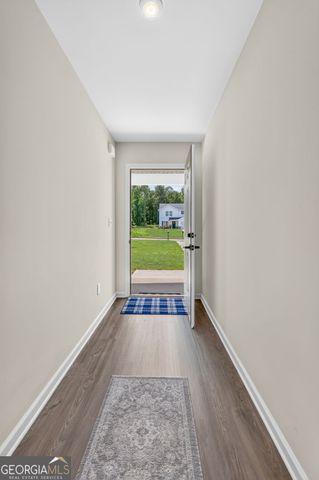 121 Red Oak Drive, Barnesville, GA 30204