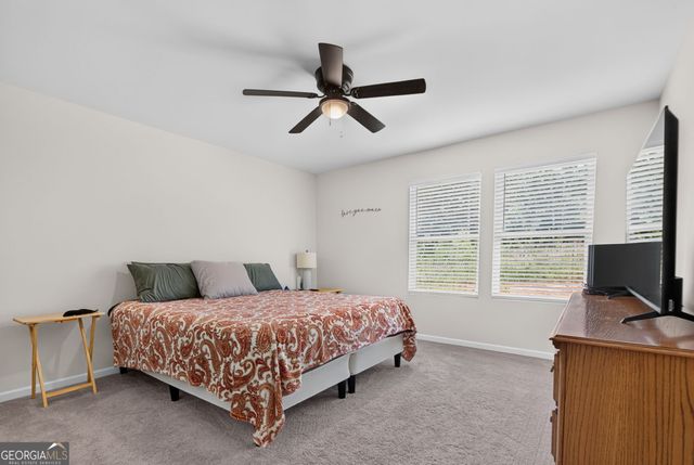 121 Red Oak Drive, Barnesville, GA 30204
