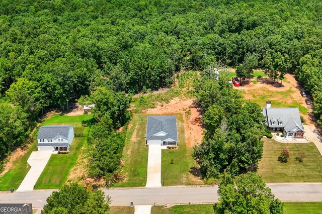 121 Red Oak Drive, Barnesville, GA 30204