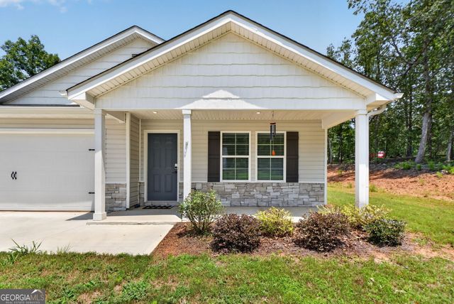 121 Red Oak Drive, Barnesville, GA 30204