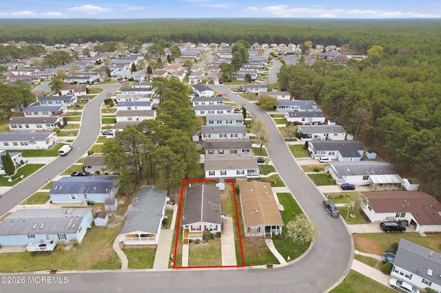 523 Momosa Drive, Whiting, NJ 08759