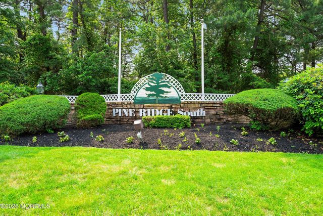 523 Momosa Drive, Whiting, NJ 08759