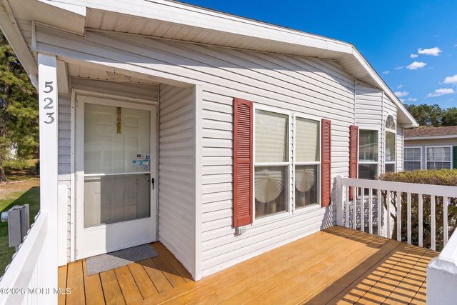 523 Momosa Drive, Whiting, NJ 08759