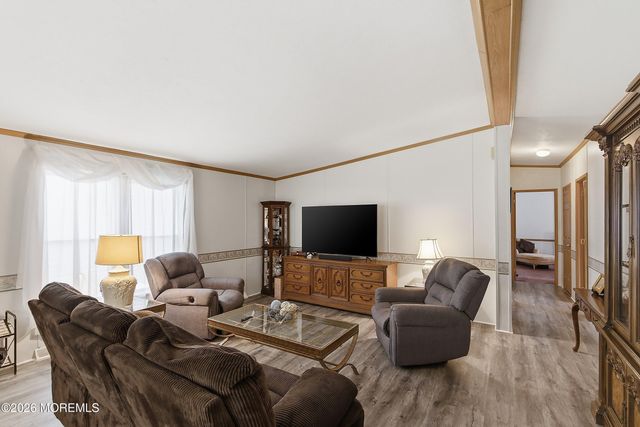 523 Momosa Drive, Whiting, NJ 08759