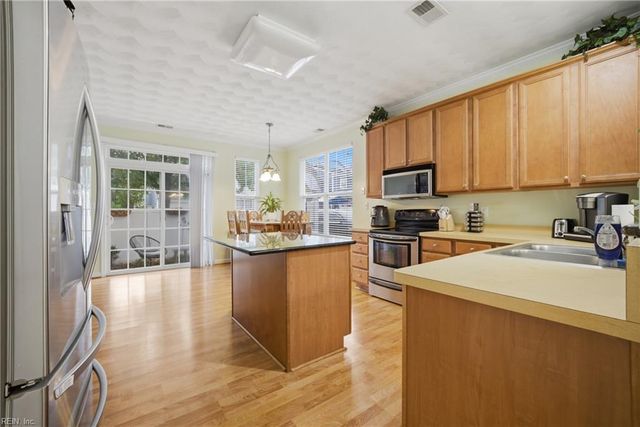 1717 Briarfield RD, Hampton, VA 23669