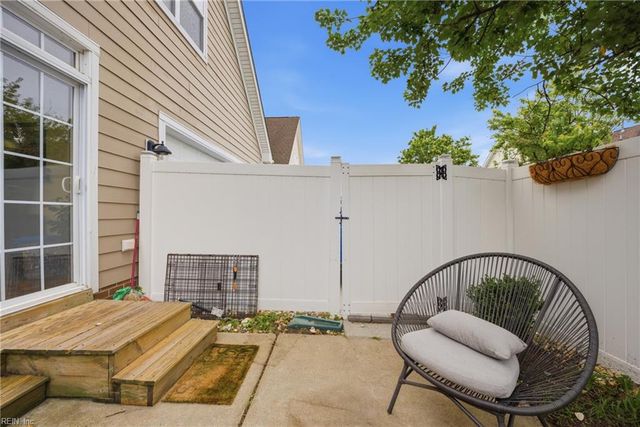 1717 Briarfield RD, Hampton, VA 23669