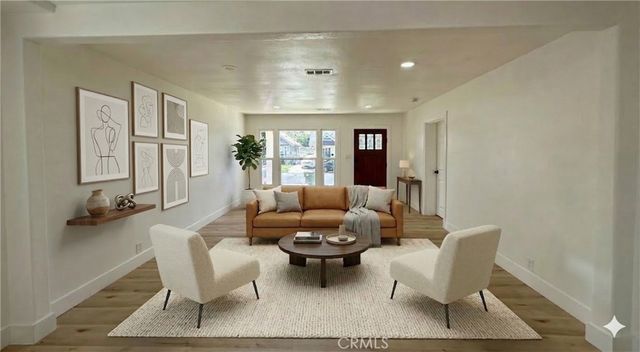 2249 W 30th Street, Los Angeles, CA 90018