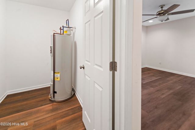 614 Saint Johns Church Road, Hampstead, NC 28443