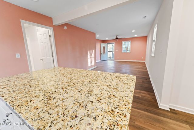 614 Saint Johns Church Road, Hampstead, NC 28443