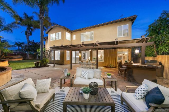 6222 Rancho Bravado, Carlsbad, CA 92009