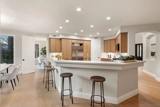 6222 Rancho Bravado, Carlsbad, CA 92009