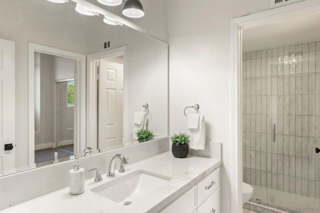 6222 Rancho Bravado, Carlsbad, CA 92009