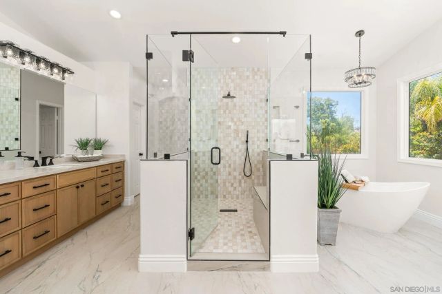 6222 Rancho Bravado, Carlsbad, CA 92009