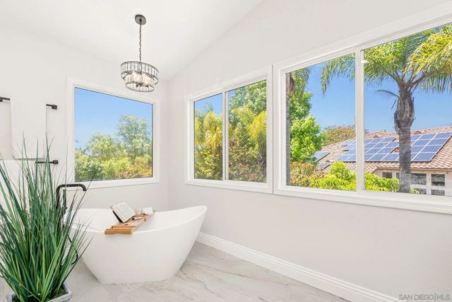 6222 Rancho Bravado, Carlsbad, CA 92009