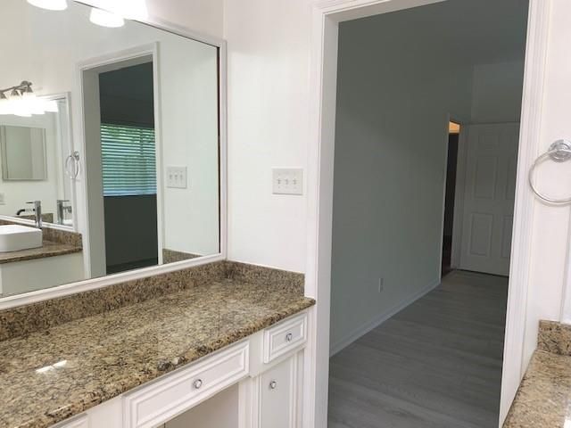 6650 Grove Field Lane, Houston, TX 77084