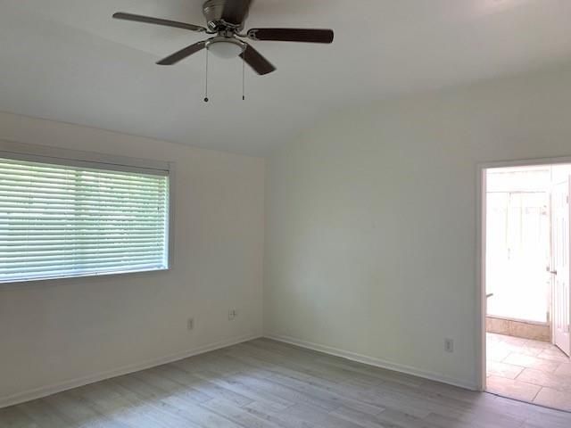 6650 Grove Field Lane, Houston, TX 77084