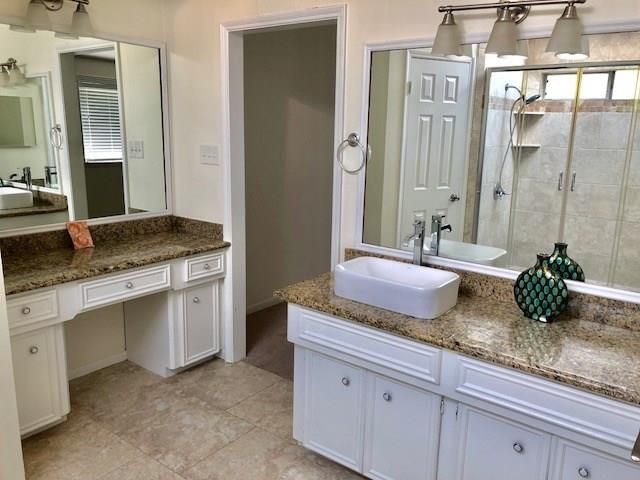 6650 Grove Field Lane, Houston, TX 77084