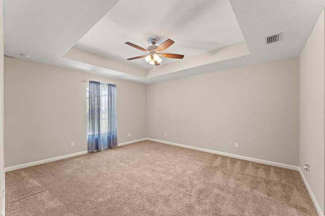 5847 NW Gillespie Avenue, Port St. Lucie, FL 34986