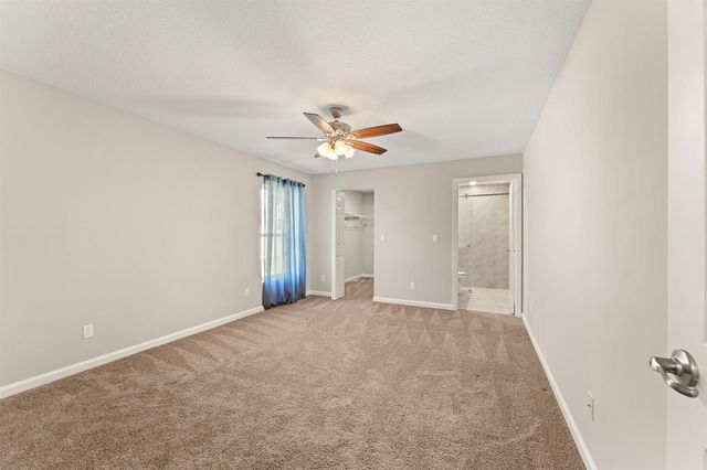 5847 NW Gillespie Avenue, Port St. Lucie, FL 34986
