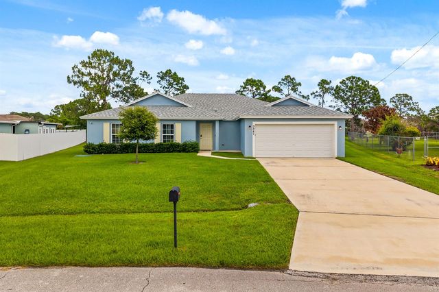 5847 NW Gillespie Avenue, Port St. Lucie, FL 34986