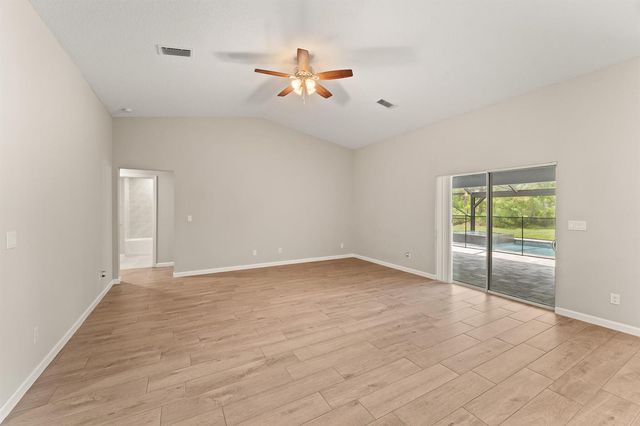 5847 NW Gillespie Avenue, Port St. Lucie, FL 34986