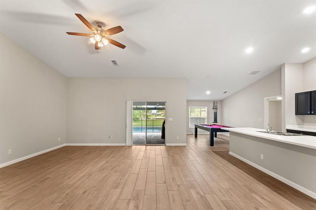 5847 NW Gillespie Avenue, Port St. Lucie, FL 34986
