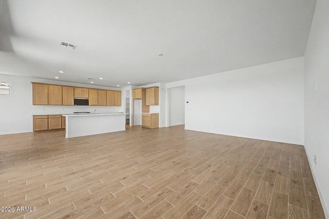 17453 W SAGUARO VISTA Drive, Surprise, AZ 85387