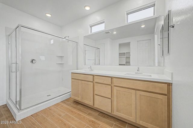 17453 W SAGUARO VISTA Drive, Surprise, AZ 85387