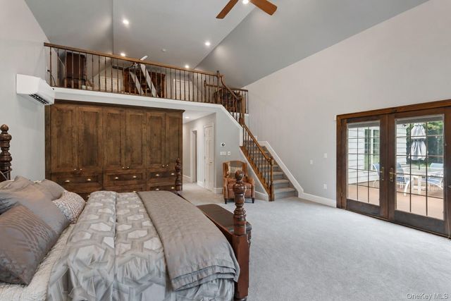 1 Stonegate Lane, Old Brookville, NY 11545