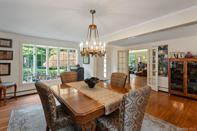 1 Stonegate Lane, Old Brookville, NY 11545