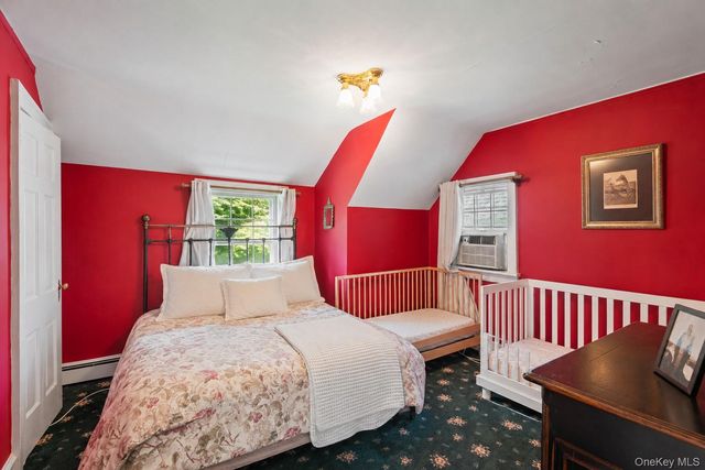 1 Stonegate Lane, Old Brookville, NY 11545
