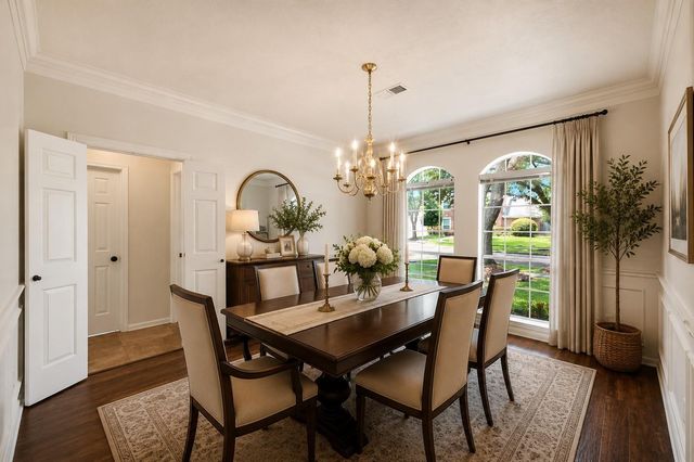 2216 Fairwater Park Drive, League City, TX 77573