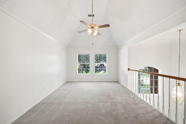 2216 Fairwater Park Drive, League City, TX 77573