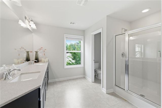 7174 Kingswood Run Drive, Atlanta, GA 30340