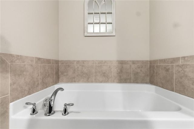 7174 Kingswood Run Drive, Atlanta, GA 30340