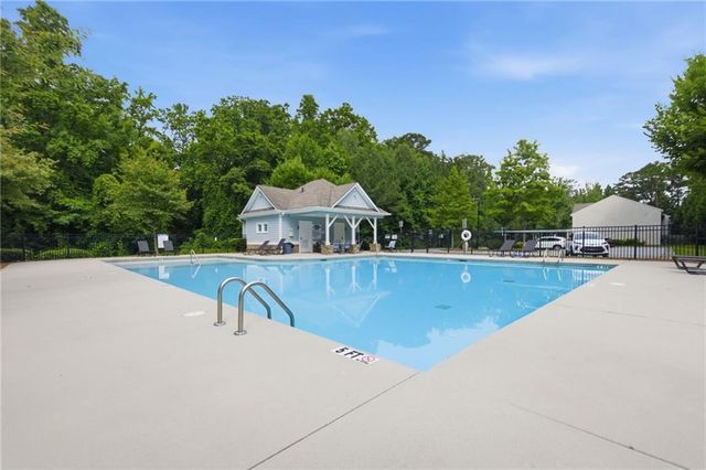 7174 Kingswood Run Drive, Atlanta, GA 30340