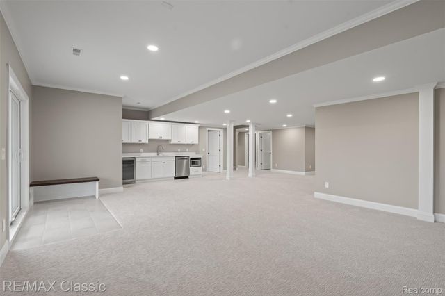 5567 Huron River Drive, Scio Township, MI 48130