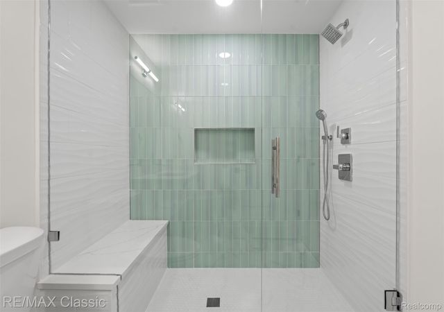 5567 Huron River Drive, Scio Township, MI 48130