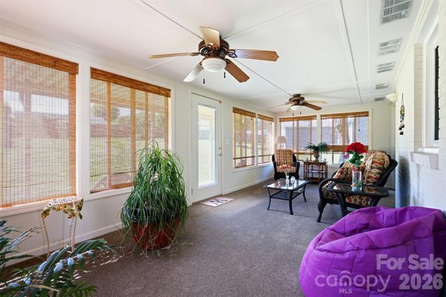 118 Sherwood Drive, Taylorsville, NC 28681