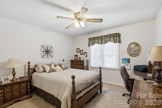 118 Sherwood Drive, Taylorsville, NC 28681