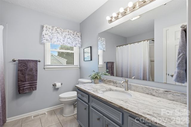 118 Sherwood Drive, Taylorsville, NC 28681