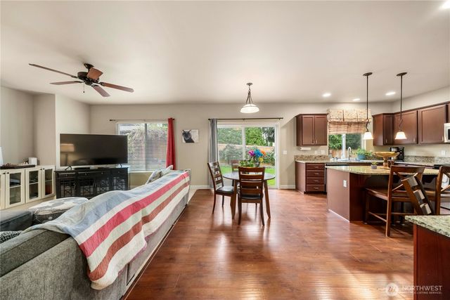 22443 SE 281st Court, Maple Valley, WA 98038