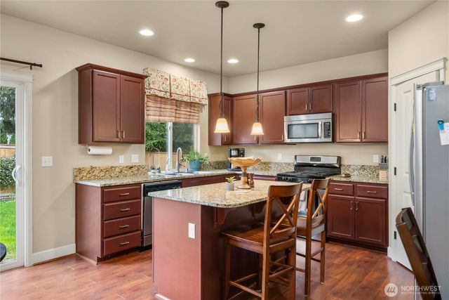 22443 SE 281st Court, Maple Valley, WA 98038