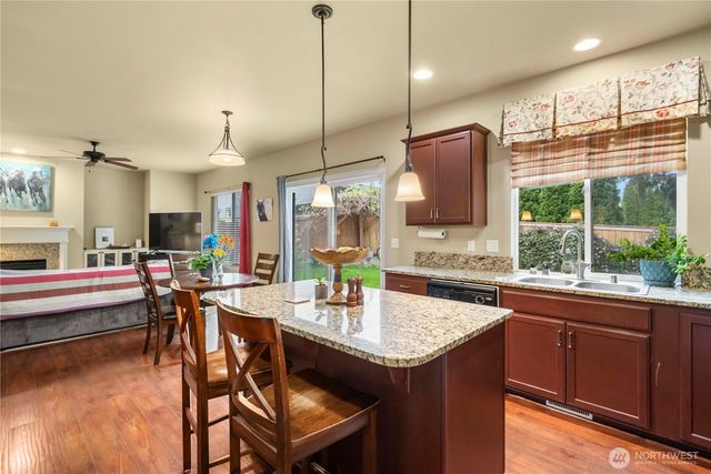 22443 SE 281st Court, Maple Valley, WA 98038
