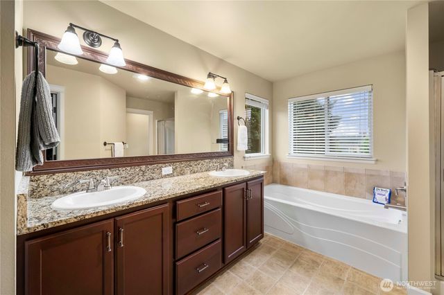 22443 SE 281st Court, Maple Valley, WA 98038