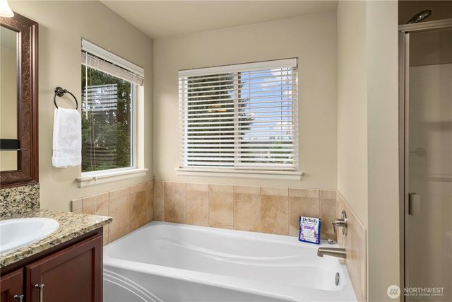 22443 SE 281st Court, Maple Valley, WA 98038