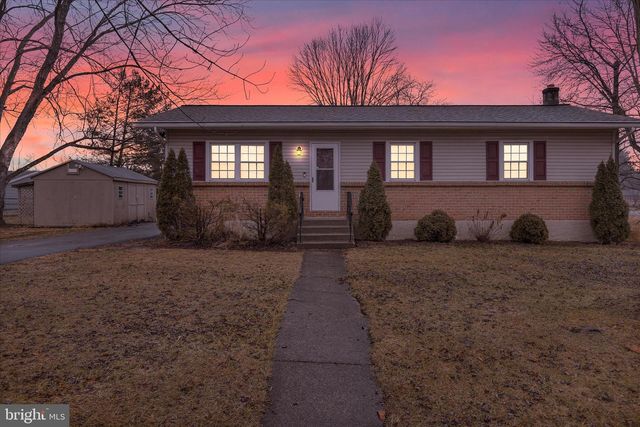 219 SHOCKLEY DR, Birdsboro, PA 19508