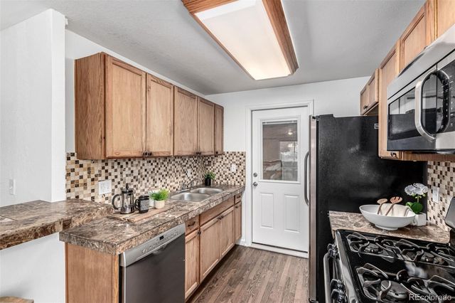 3110 W Bear Creek Drive, Englewood, CO 80110