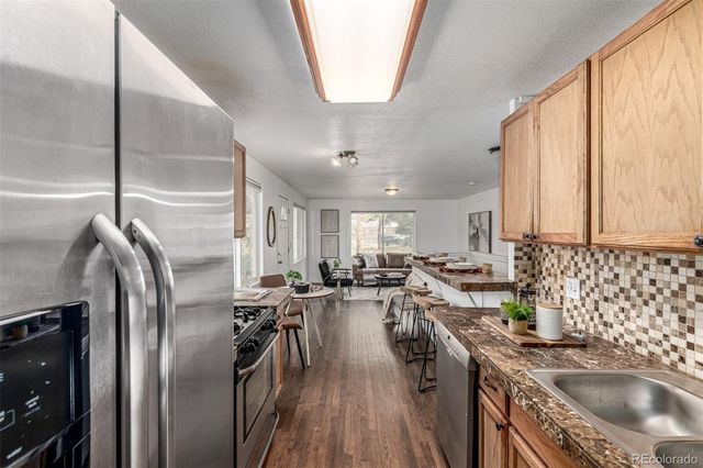 3110 W Bear Creek Drive, Englewood, CO 80110
